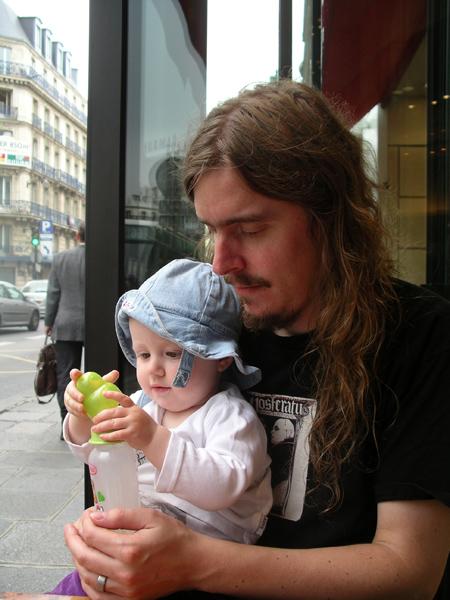 Париж, с дочерью Мелиндой, 2005.