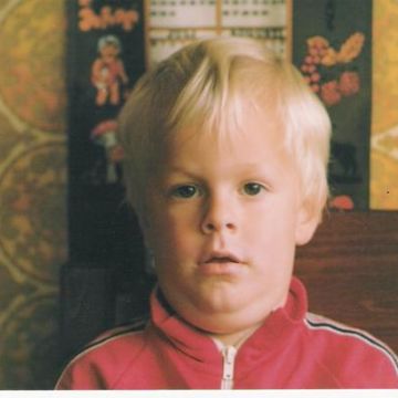 Болеет свинкой, 1976.