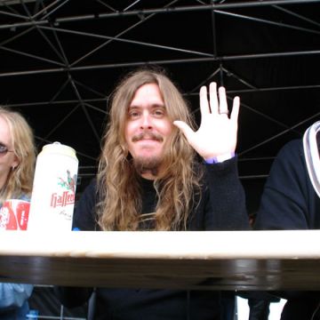 Где-то на автограф-сессии, 2006.