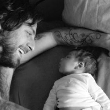 С сыном Ноаком, 2008.