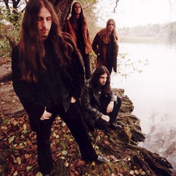 Промо-фото к Blackwater Park, 2001.