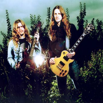 Промо-фото к Deliverance, 2002.